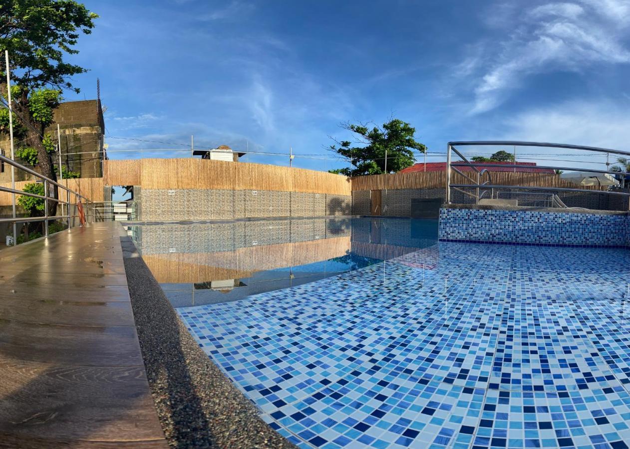 Hip Nautic Beach Resort Powered By Cocotel リアン エクステリア 写真